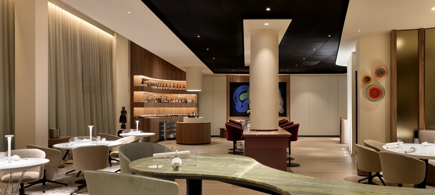 LA VIE by thomas b&uuml;hner in D&uuml;sseldorf er&ouml;ffnet